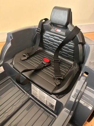 Coche eléctrico infantil Audi RS