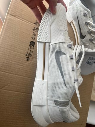 Nike Zoom GP Challenge 1 - Talla 49.5 tenis/ padel