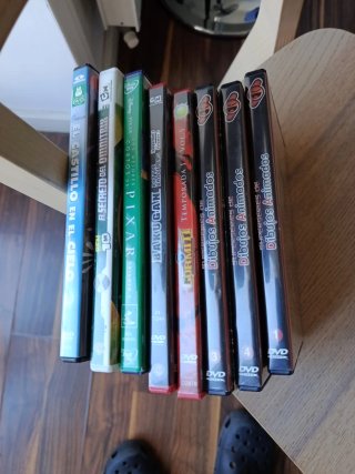 Lote DVDs Dibujos Animados y Películas