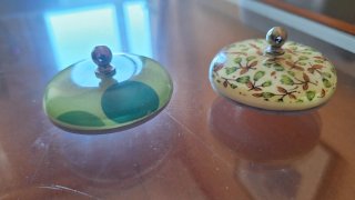 Tappi per lavandino in metacrilato e metallo