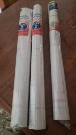 10 rollos de Forro Adhesivo Libros 0,33x1,5m