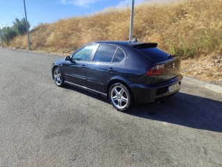 SEAT Leon 2004