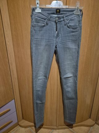 Pantalón vaquero Lee Scarlett elástico gris
