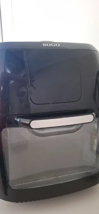 Freidora de aire SOGO con accesorios