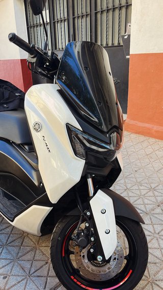 Yamaha NMAX 125 - 2025