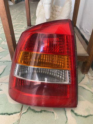 Faro Opel Astra Izquierdo