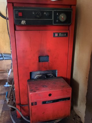 Caldera Gasoil Roca Kadet-tronic 3R Roja