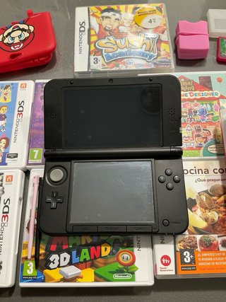 Nintendo 3DS XL Azul + Juegos y Accesorios