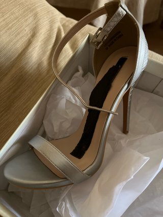 Sandalias tacón plateadas talla 38