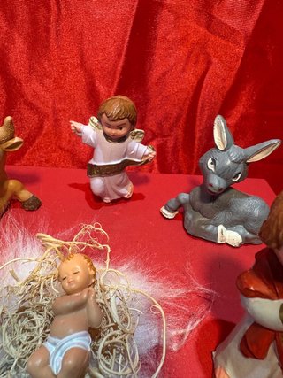 Nacimiento completo antiguo + ángel
