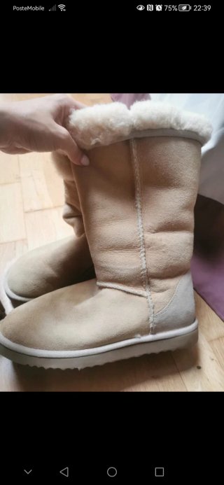 Stivali UGG beige