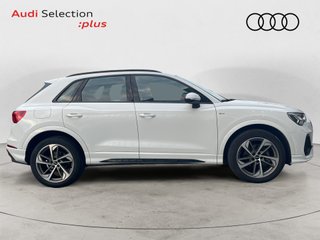 AUDI Q3 35 TDI Genuine edition S tronic 150cv