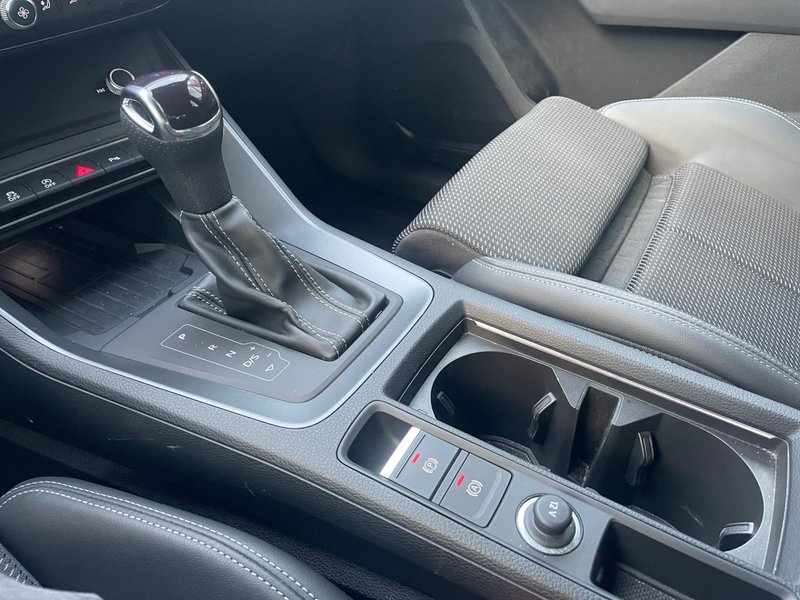 Audi Q3 2024, foto 26