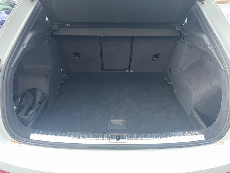 Audi Q3 2024, foto 30