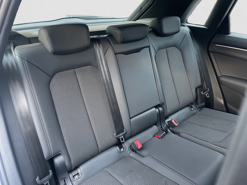 Audi Q3 2024, foto 29