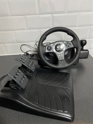 Volante Logitech Driving Pro PS3/PC