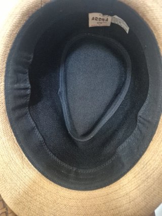Sombrero Fedora Marrón con Cinta. 30€ los dos