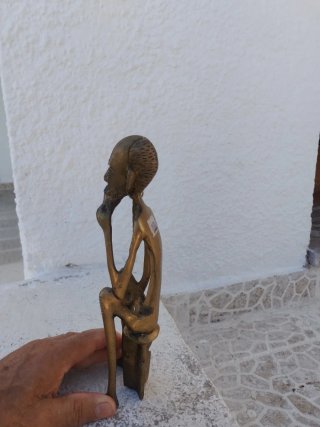 Figura de metal antigua