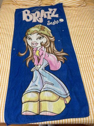 Toalla Bratz Sasha