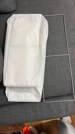 Bolsa de ropa con soporte