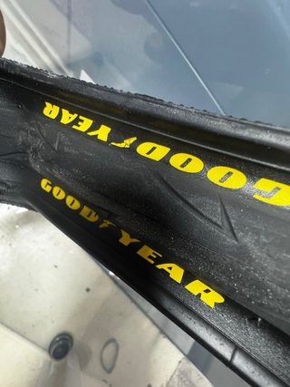 2x Pneus Goodyear Eagle F1R TLR