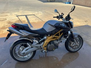 Aprilia Shiver 750 Plata/Amarillo
