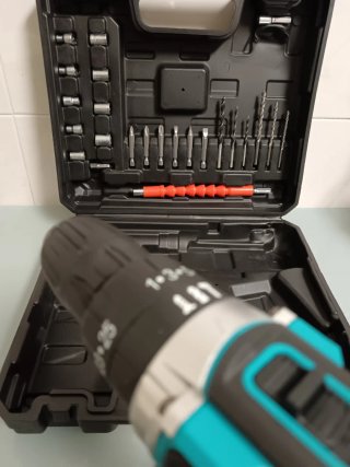 Taladro Atornillador Inalámbrico (2 Baterías)