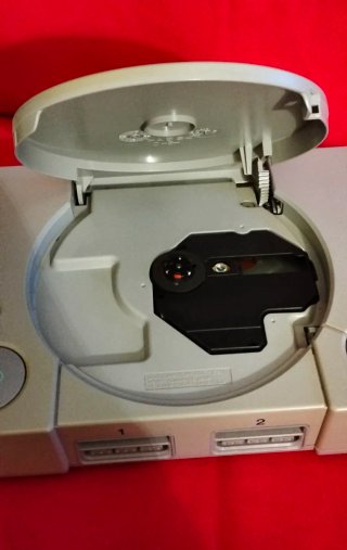 Consola PlayStation 1 con juegos y accesorios