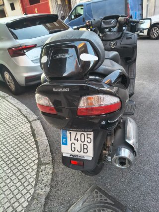 Suzuki Burgman 650 Executive Negra Impecable