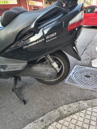Suzuki Burgman 650 Executive Negra Impecable