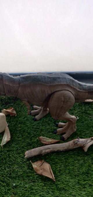 T-Rex Tiemblador Juguete