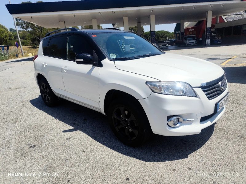 Toyota RAV4 2.2 D-4D Advance 4x4 2011