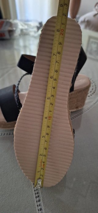 Sandalias cuña negras