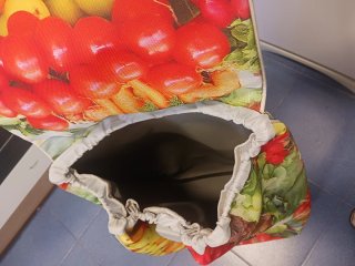 Carrito de la compra con dos ruedas