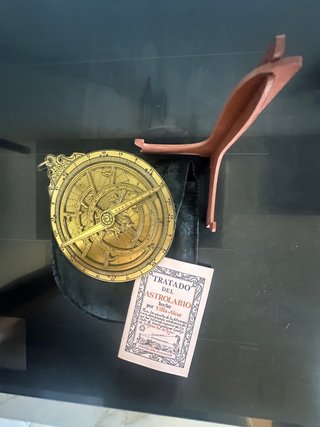 Astrolabio Latón Villa Alcor 14cm Madrid 1984