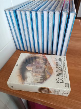 12 Libros y 7 DVDs Patrimonio de la Humanidad