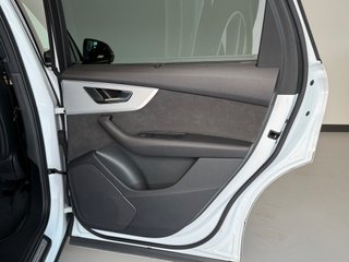 Audi Q7 S line 60 TFSIe 335kW(456CV) quattro tip