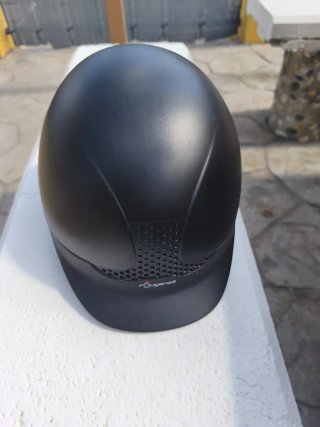 Casco de equitación negro