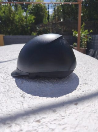 Casco de equitación negro