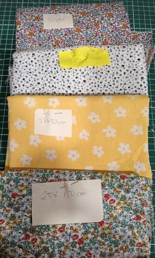 Retales de tela estampada