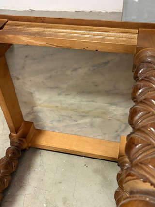 Mesa antigua madera y mármol