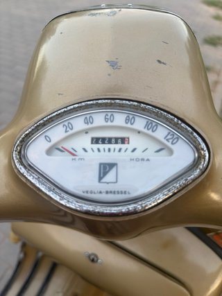 Vespa 160 GT Dorada