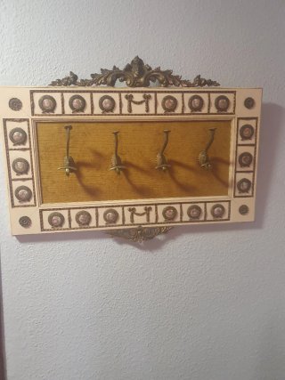 Espejo recibidor antiguo beige y dorado