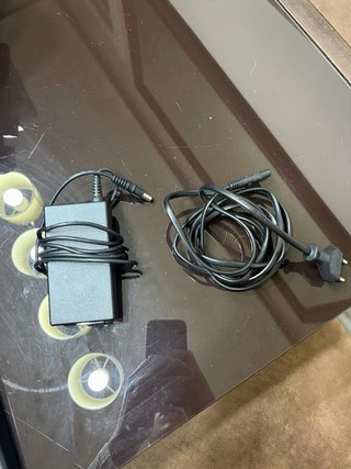 Volante Logitech G923 con Pedales