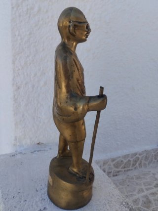 Figura de metal 165€