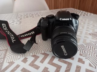 Canon EOS 450D+Objetivo EFS 18-55 y Sigma 18-200mm