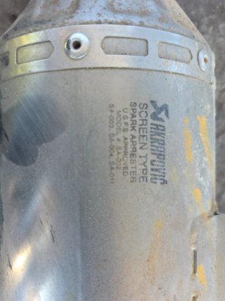 Tubo de escape Akrapovic