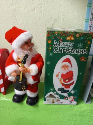 Papá Noel Musical Navideño