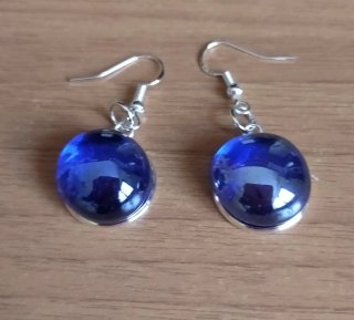 Orecchini fatti a mano blu