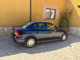 Opel Astra 2003